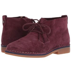 Hush Puppies size 8.5